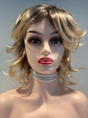 White Rhinestone Snap Closure Choker